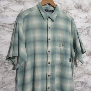 Patagonia Men’s Organic Cotton Short Sleeve Button Down Shirt Size XL